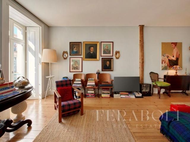 Apartamento venda em Estrela, Lisboa