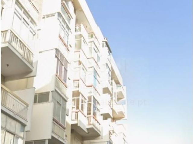 Apartamento venda em Núcleo Urbano Histórico de Oeiras, Oeiras