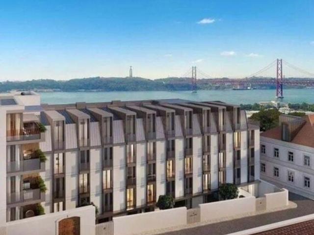 Apartamento venda em Estrela, Lisboa