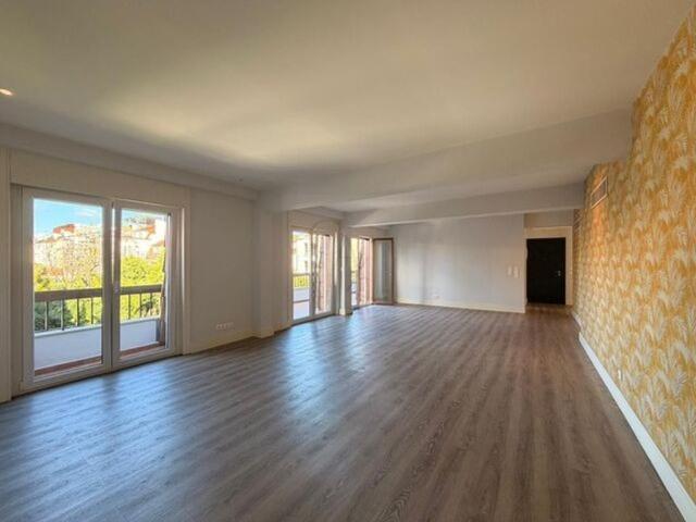 Apartamento venda em Estrela, Lisboa