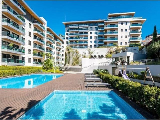 Apartamento venda em Estrela, Lisboa