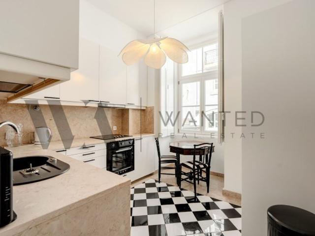 Apartamento venda em Misericórdia, Lisboa