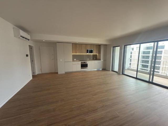 Apartamento venda em Casal da Paradela, Santiago Dos Velhos