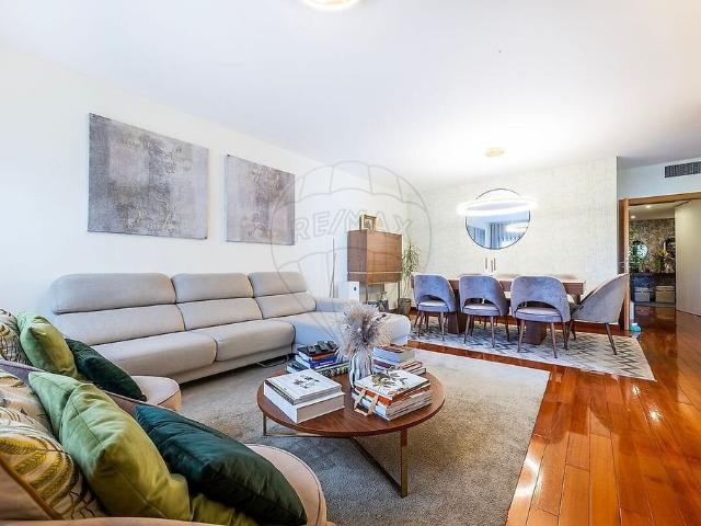 Apartamento venda em Odivelas, Lisboa