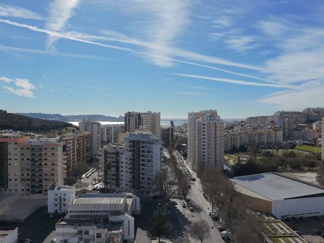 Apartamento venda em São Francisco Xavier, Lisboa