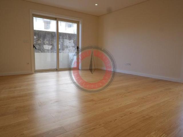 Apartamento venda em Porto, Lordelo Do Ouro