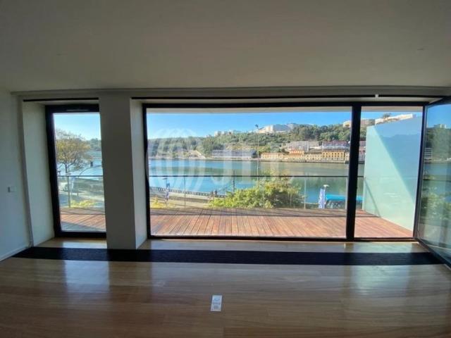 Apartamento venda em Porto, Lordelo Do Ouro