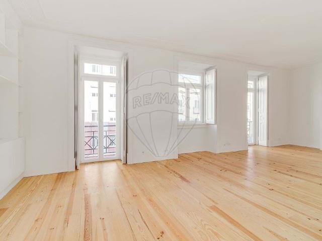 Apartamento venda em Santo António, Lisboa