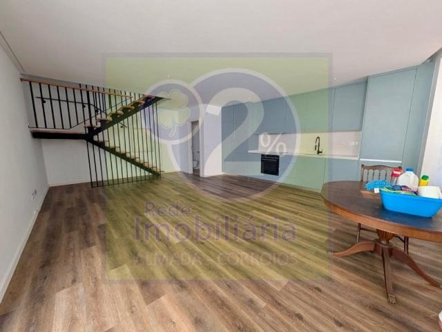 Casa venda em Ginjal, Almada