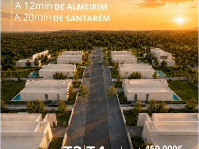 Casa venda em Cortiçóis, Almeirim