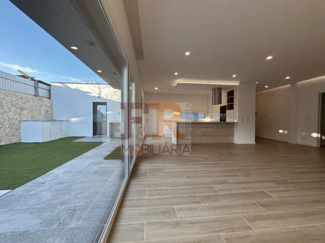 Casa venda em Seixal, Fernão Ferro