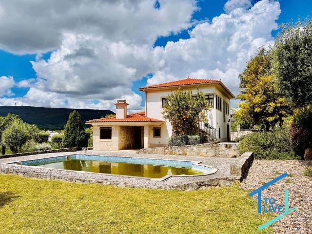 Casa venda em Pussos, Leiria