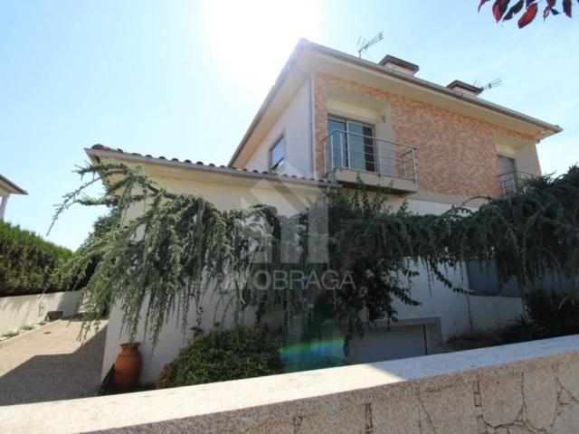 Casa venda em Amares, Braga