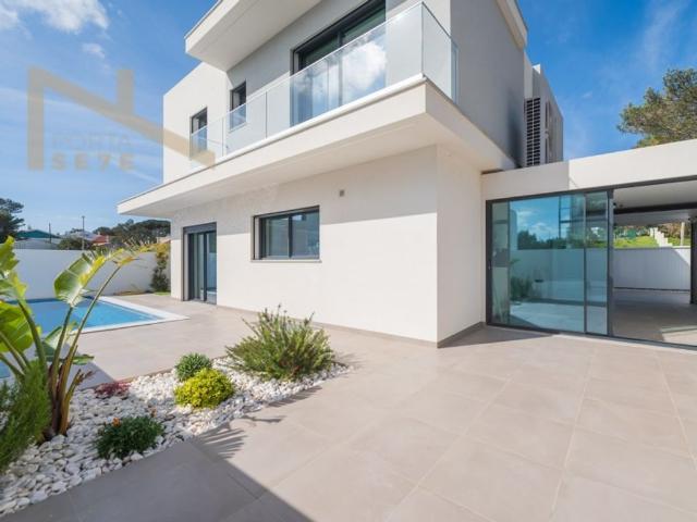 Casa venda em Quinta de São Martinho, Cascais