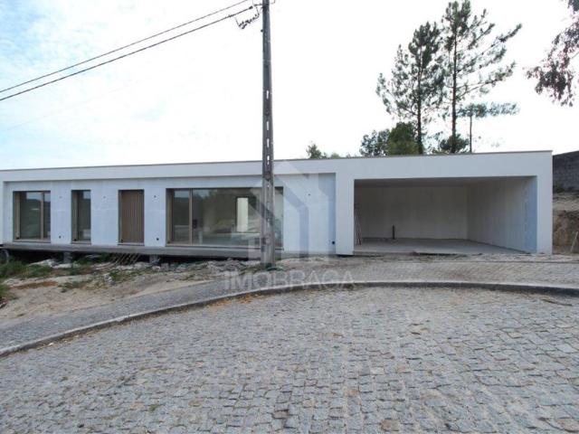 Casa venda em Póvoa De Lanhoso, Braga