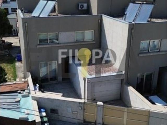Casa venda em Bairro da Siderurgia, Castêlo da Maia