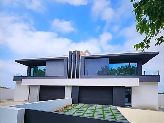 Casa venda em Lagoa de Esgueira, Aveiro