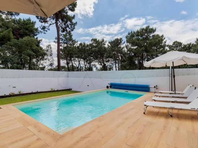 Casa venda em Santo António Da Charneca, Setúbal