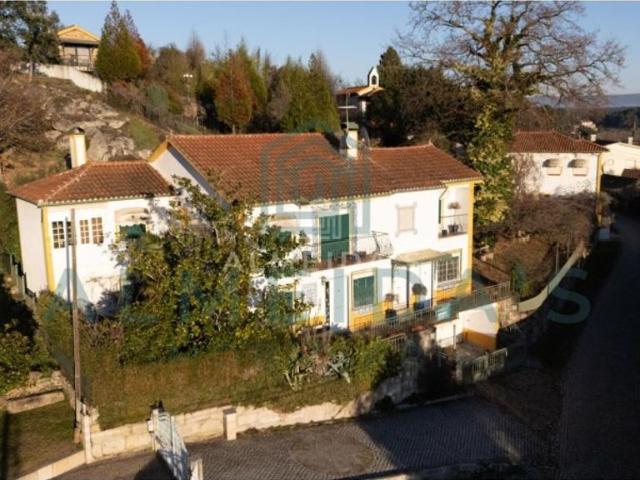 Casa venda em Santa Cruz/Trindade e Sanjurge, Chaves