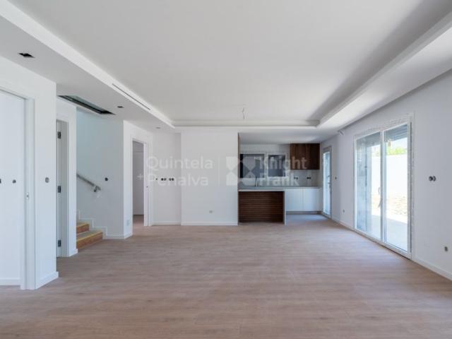 Casa venda em Quinta de São Martinho, Cascais