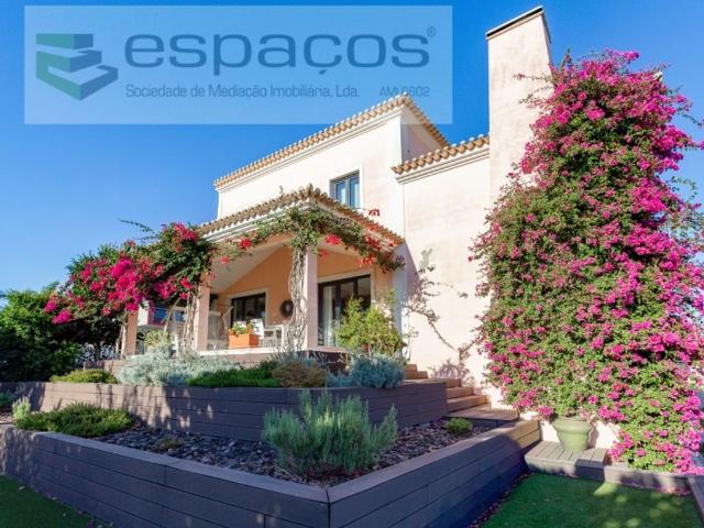 Casa venda em Portela da Azóia, Loures