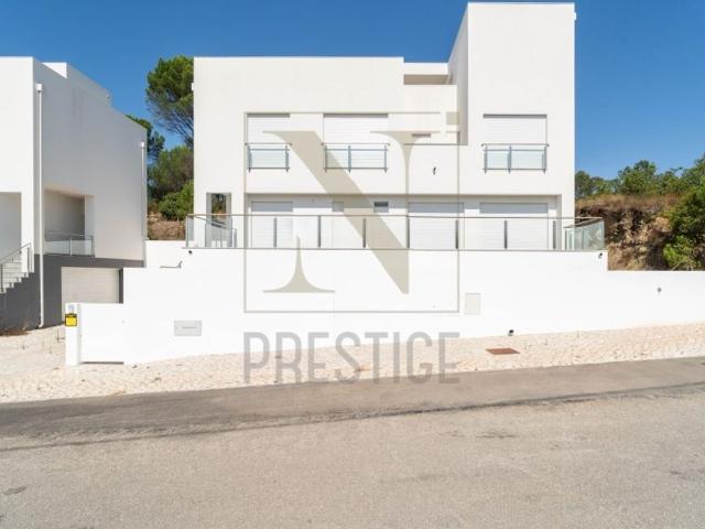 Casa venda em Coimbrã, Vil De Matos