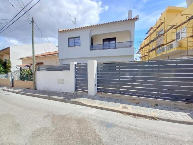 Casa venda em Seixal, Amora