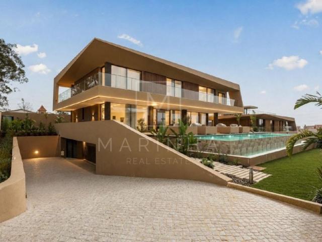 Casa venda em Rio de Mouro Velho, Rio de Mouro