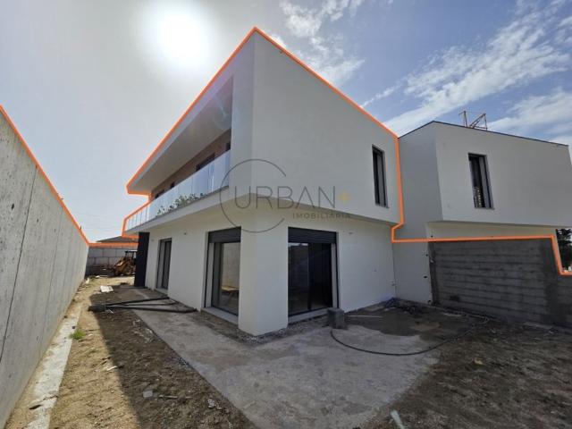 Casa venda em São João de Lourosa, Viseu