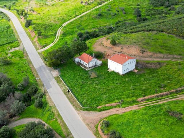 Solar venda em Monchique, Faro