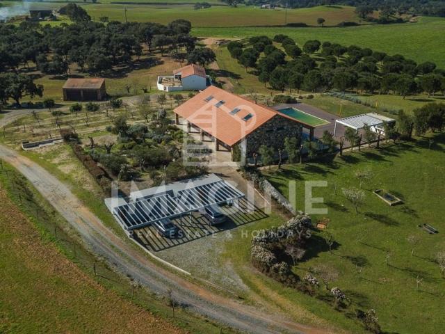 Solar venda em Cercal, Santiago Do Cacém