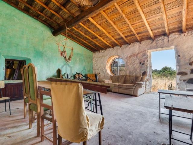 Solar venda em Mexilhoeira Grande, Portimão