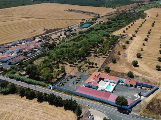 Solar venda em Santa Vitória e Mombeja, Beja