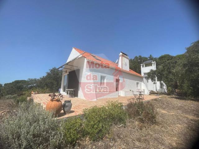 Solar venda em Santiago Do Cacém, Setúbal