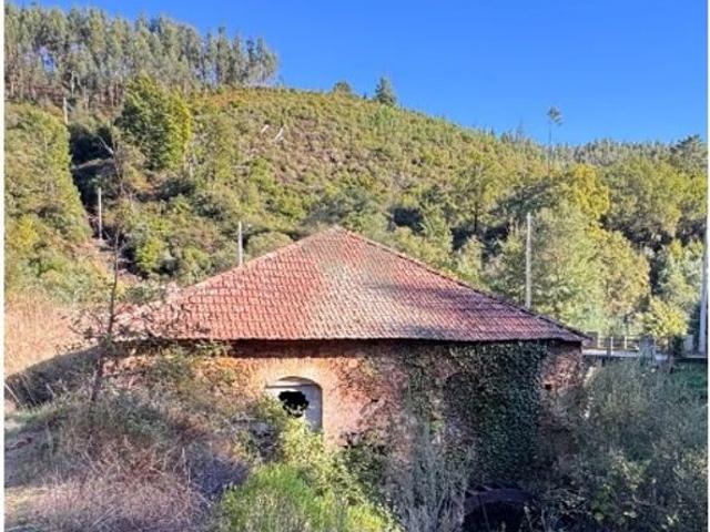 Solar venda em Figueiró Dos Vinhos, Leiria
