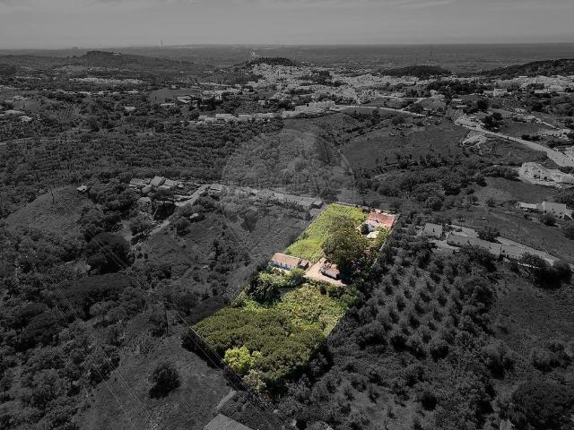 Solar venda em Santiago Do Cacém, Setúbal