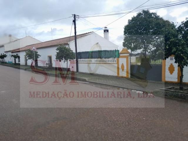 Casa venda em Capelins (Santo António), Évora