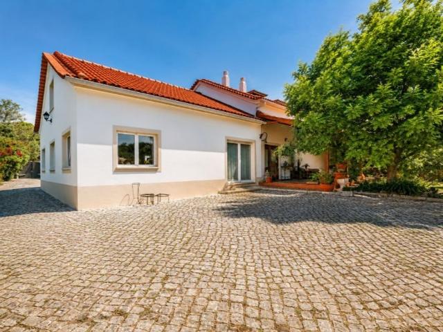 Casa venda em Alcobaça, Leiria
