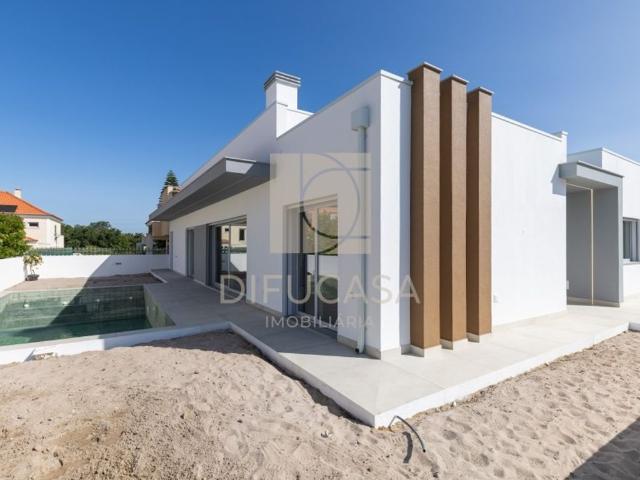 Casa venda em Azeitão (São Lourenço e São Simão), Setúbal