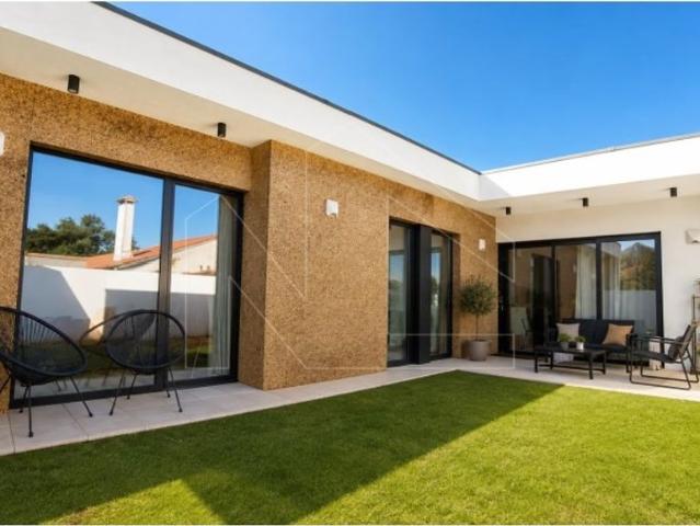 Casa venda em Lagoa de Esgueira, Aveiro