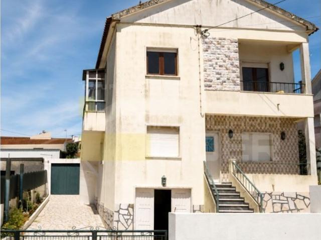Casa venda em Venda do Pinheiro e Santo Estêvão das Galés, Mafra