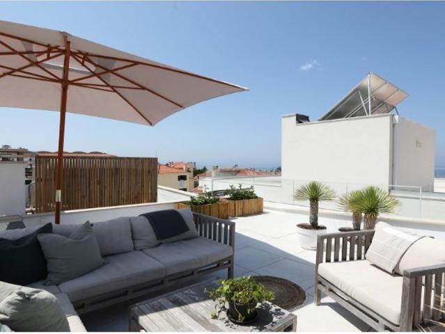 Casa venda em Pederneira, Leiria