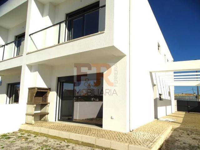 Casa venda em Fernão Ferro, Seixal