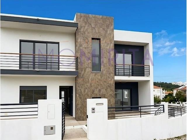 Casa venda em Quinta das Amoreiras, Almada
