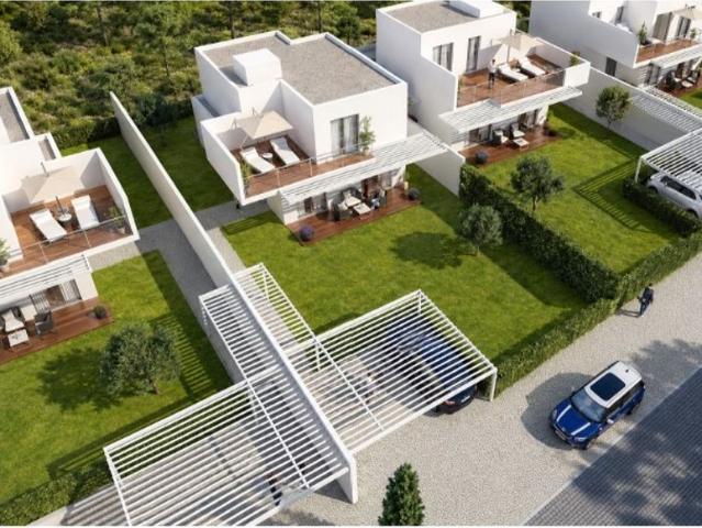 Casa venda em Azeitão (São Lourenço e São Simão), Setúbal