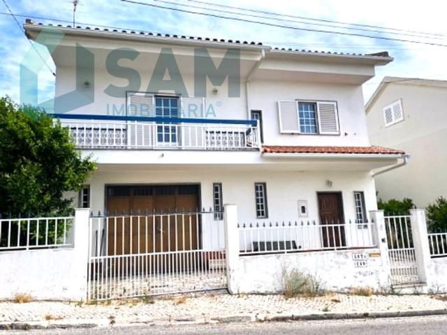 Casa venda em Portela da Azóia, Santiago Dos Velhos