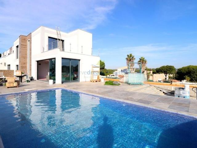 Casa venda em Albufeira e Olhos de Água, Albufeira