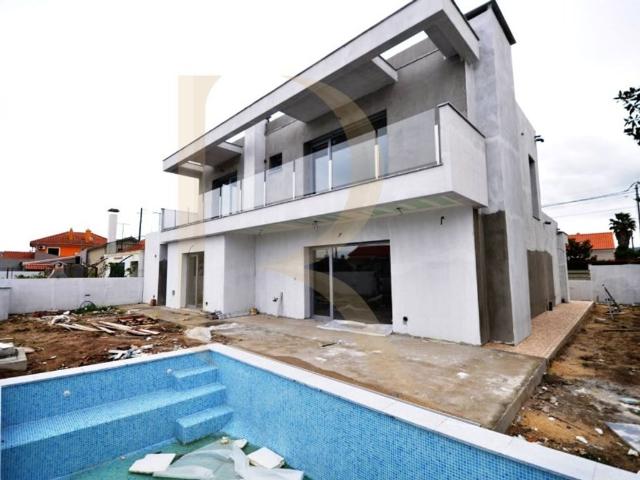 Casa venda em Azeitão (São Lourenço e São Simão), Setúbal