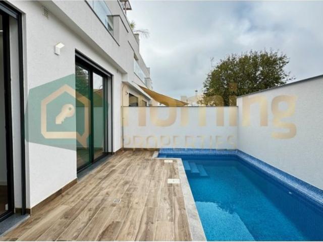 Casa venda em Vizinhanças, Olhão