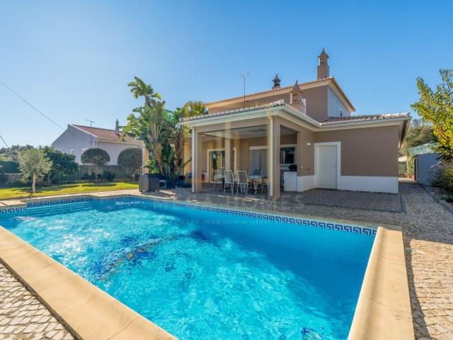Casa venda em Várzea do Farelo, Portimão